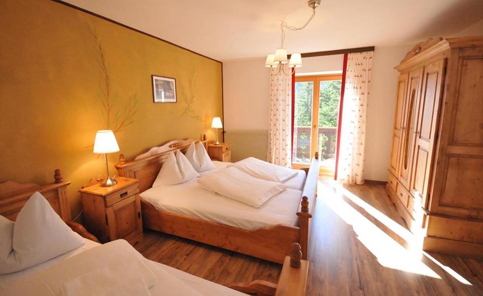 Ferienwohnungen Pragser Wildsee Gstattlhof Appartements