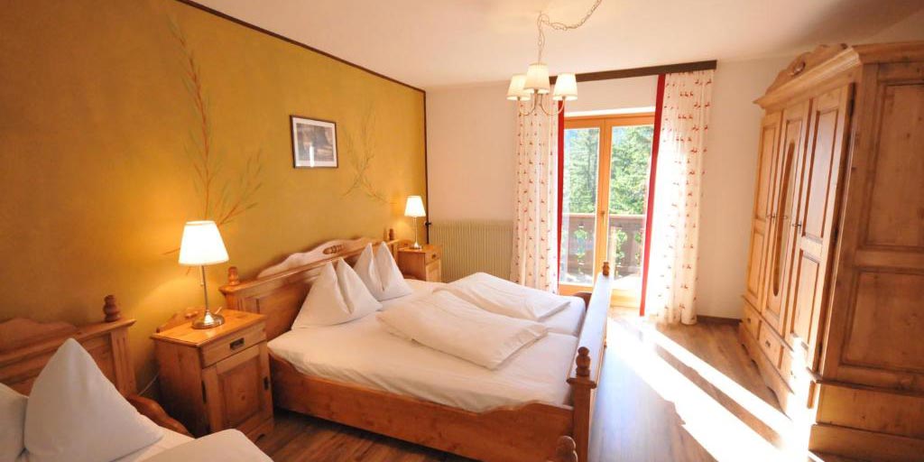 Ferienwohnungen Pragser Wildsee Gstattlhof Appartements